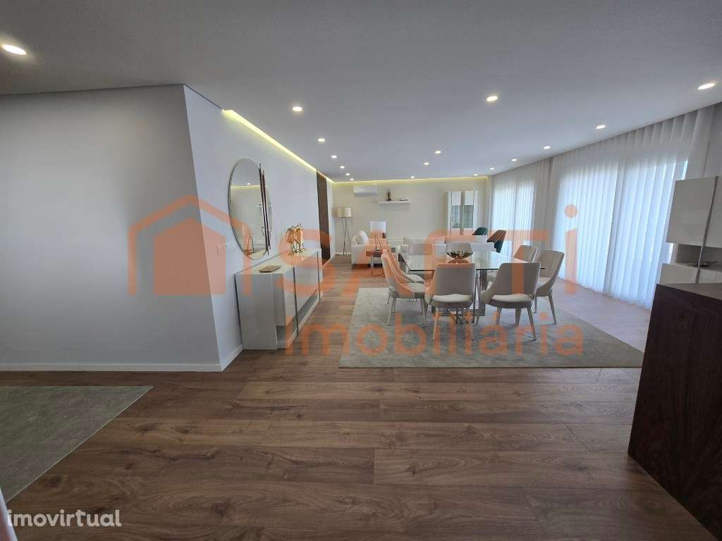 EXCELENTES APARTAMENTOS T4 NOVOS - BOM SUCESSO ALVERCA DO RIBATEJO - Grande imagem: 3/19