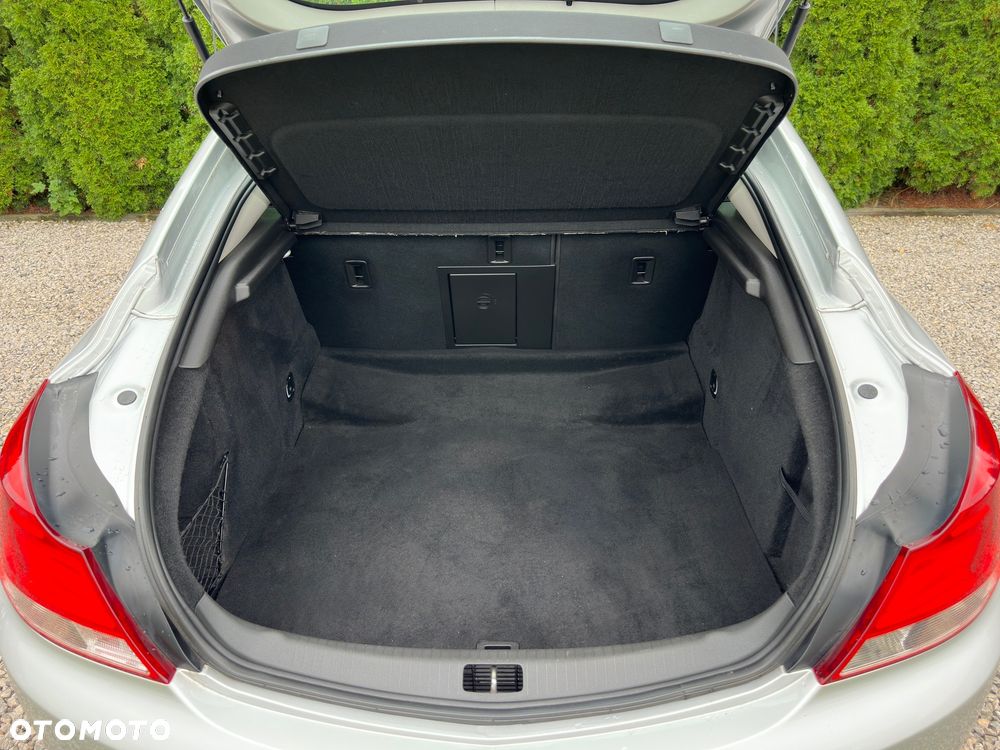 Opel Insignia 1.8 Cosmo - 24