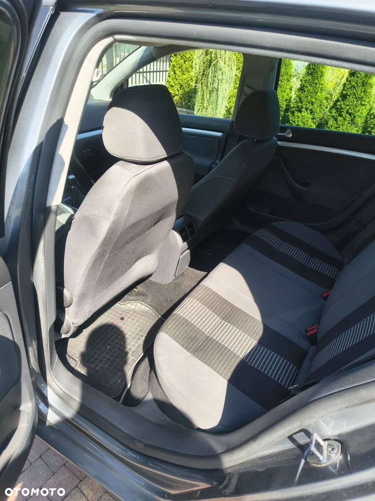 Volkswagen Golf 2.0 TDI Comfortline - 11