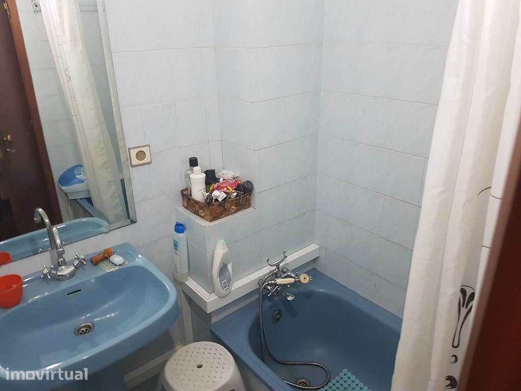 Apartamento T8 (c 2 salas, 3 WC, 2 varandas, garagem) 50 m do metro - Grande imagem: 2/20