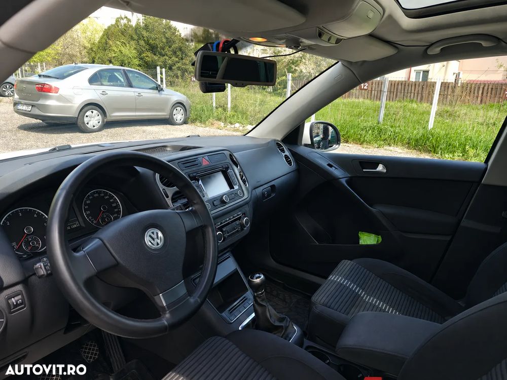 Volkswagen Tiguan 2.0 TDI DPF 4Motion Team - 9