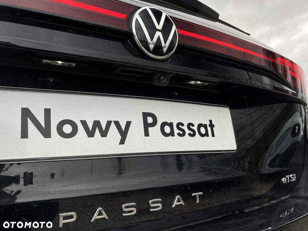 Volkswagen Passat - 24