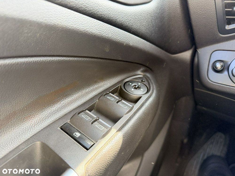 Ford Kuga 2.0 TDCi 4WD Titanium - 24