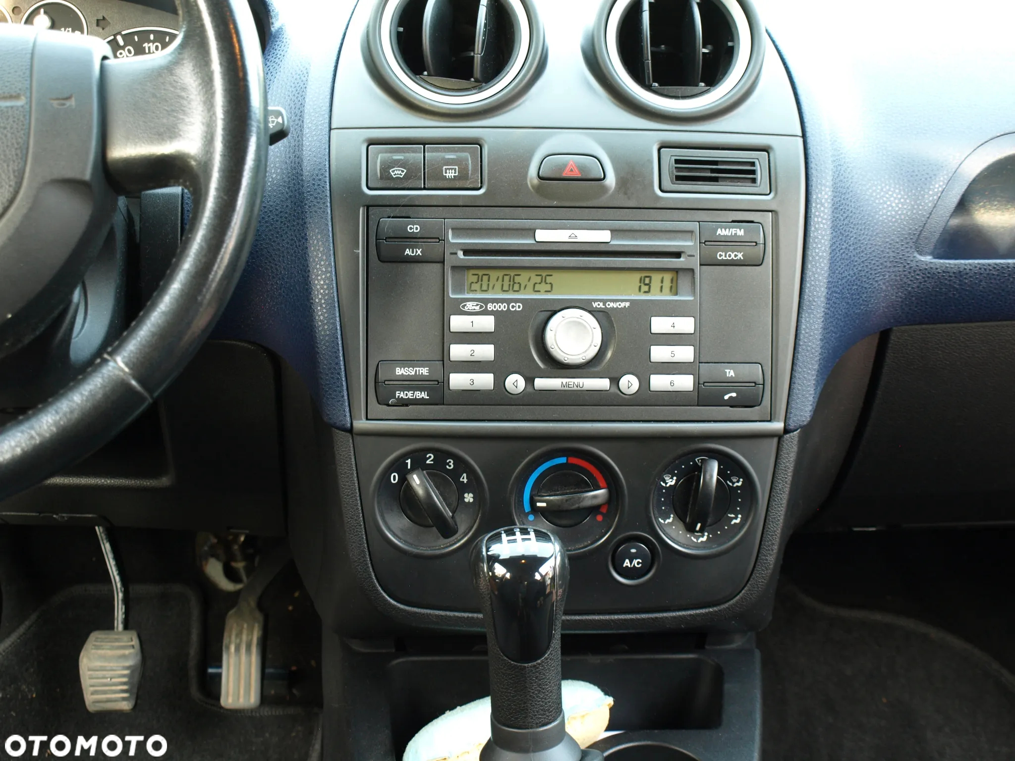 Ford Fiesta 1.3 Ambiente - 15