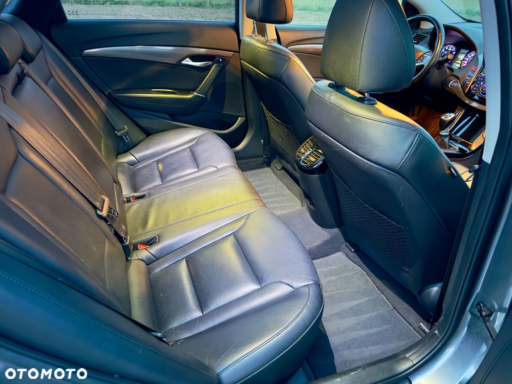 Hyundai i40 2.0 Premium - 21