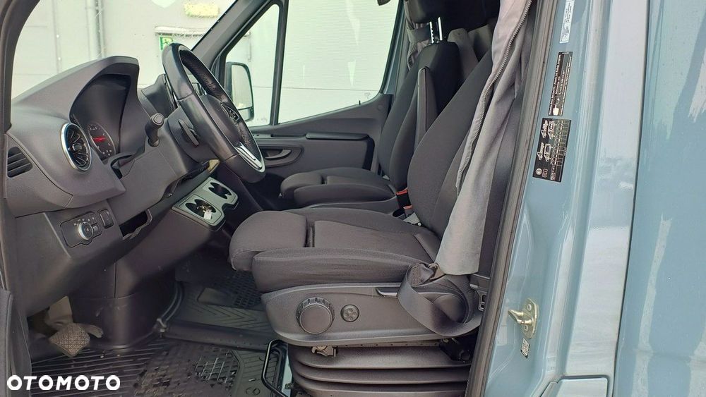Mercedes Benz Sprinter 519 - 7