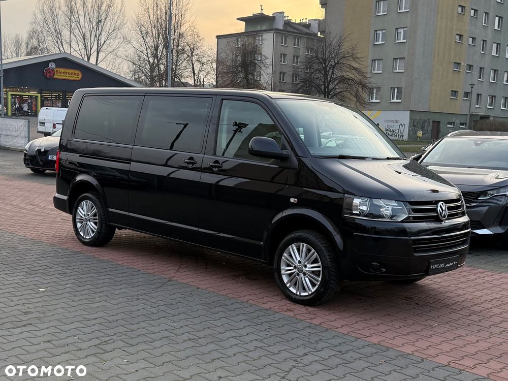 Volkswagen Caravelle - 13
