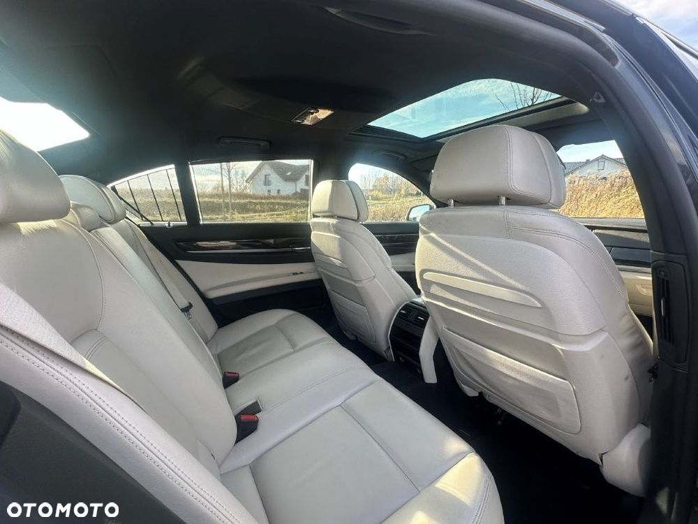 BMW Seria 7 730d xDrive - 10