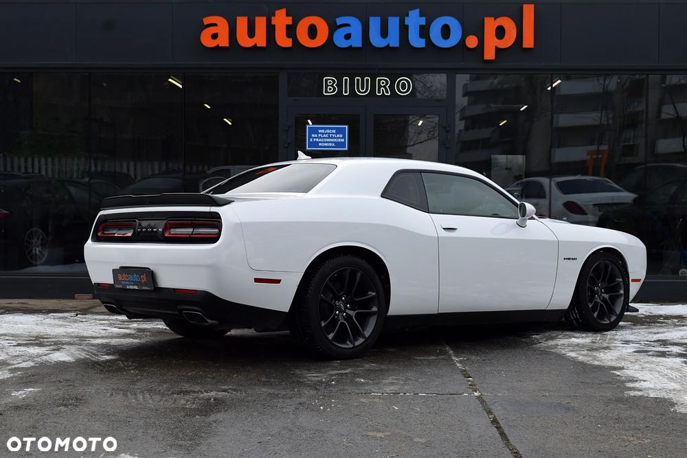 Dodge Challenger 5.7 R/T - 22