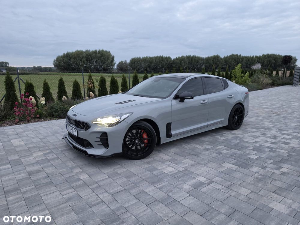 Kia Stinger 3.3 T-GDI V6 GT AWD - 18
