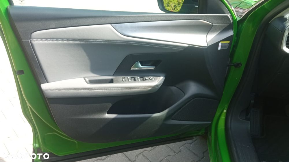 Opel Mokka 50kWh Elegance - 10