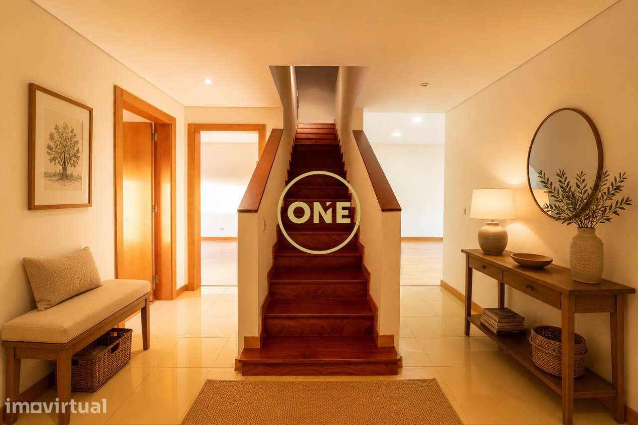 ✨ Apartamento T4 na prestigiada Avenida E – São Miguel ✨ - Grande imagem: 5/35