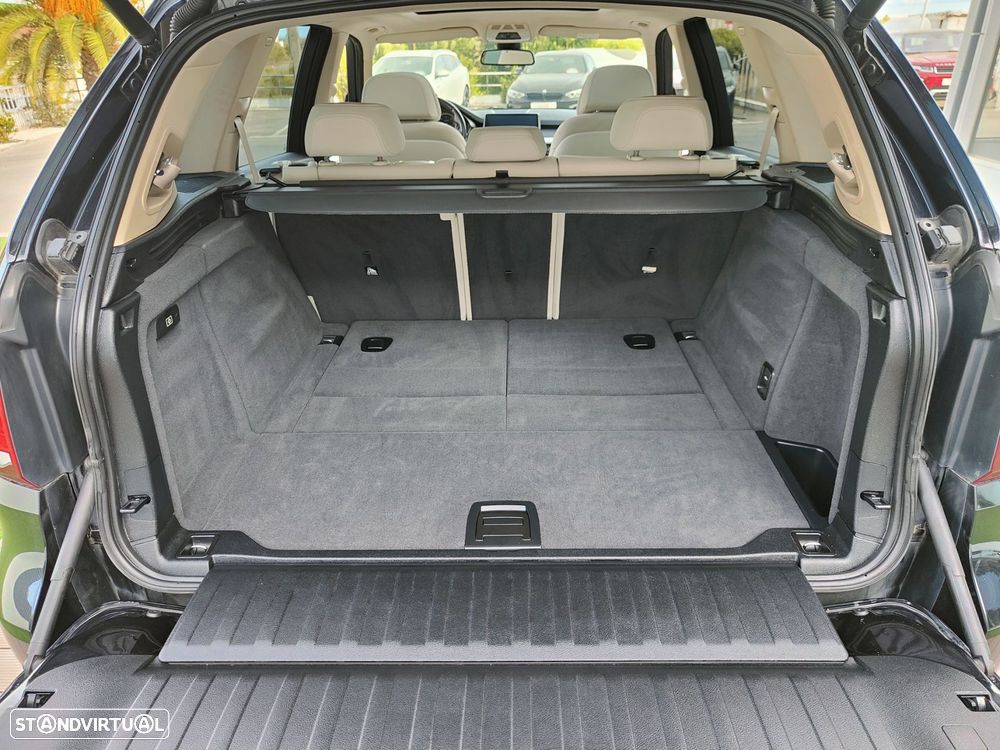 BMW X5 25 d sDrive Comfort 7L - 35