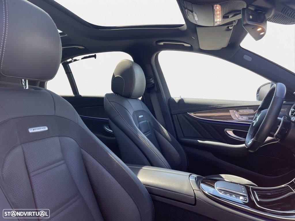 Mercedes-Benz E 53 AMG 4Matic+ - 14
