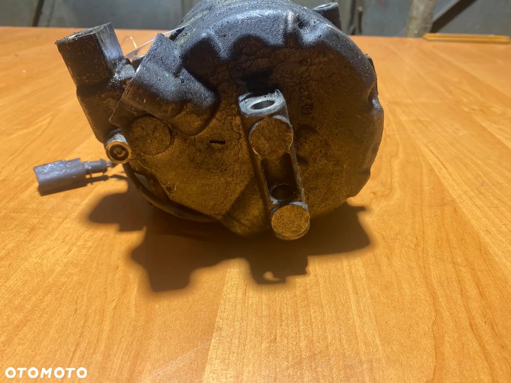 KOMPRESOR SPRĘŻARKA KLIMATYZACJI VW T5 7H0820805C - 6