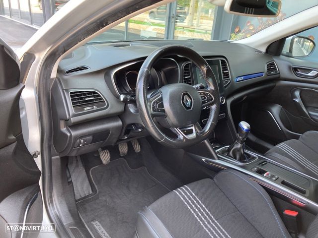 Renault Mégane Sport Tourer 1.5 Blue dCi GT Line - 14