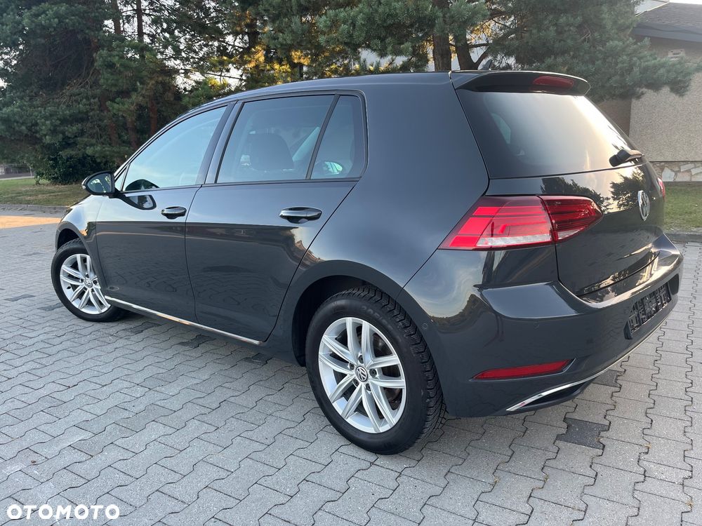 Volkswagen Golf 2.0 TDI BlueMotion Technology Edition - 29