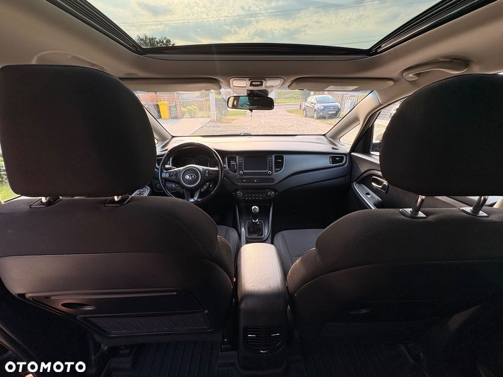 Kia Carens 1.7 CRDi XL 7os - 18