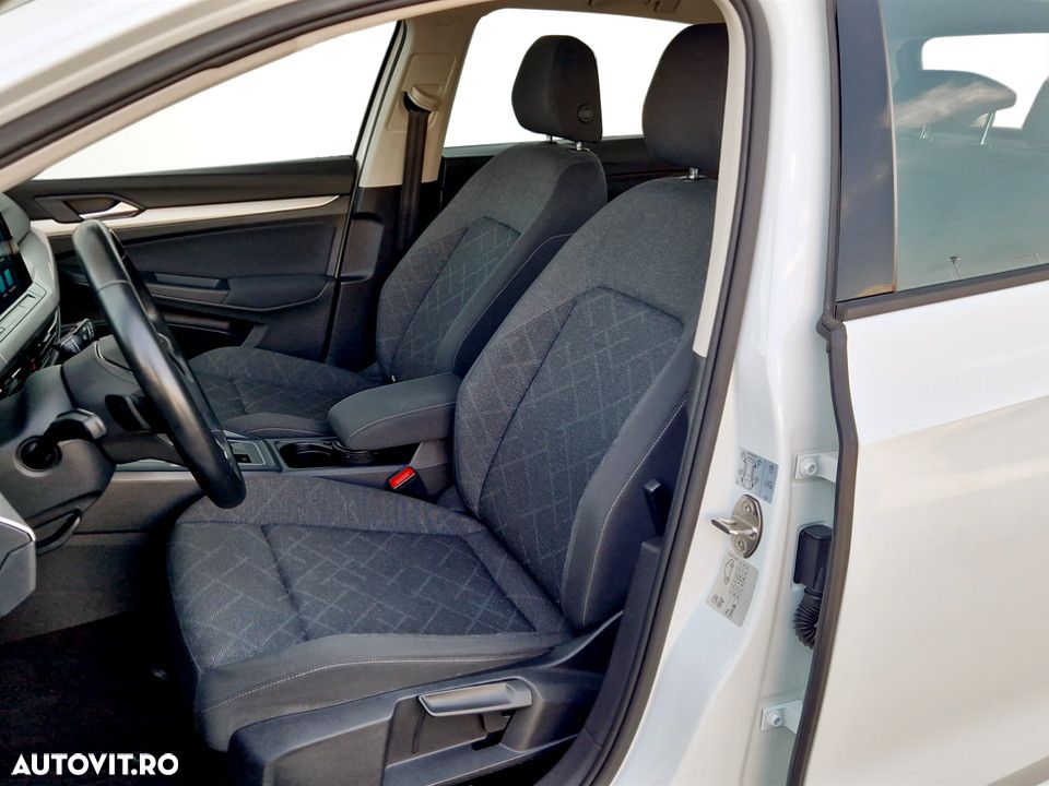 Volkswagen Golf 1.5 eTSI ACT DSG MHEV Life - 12