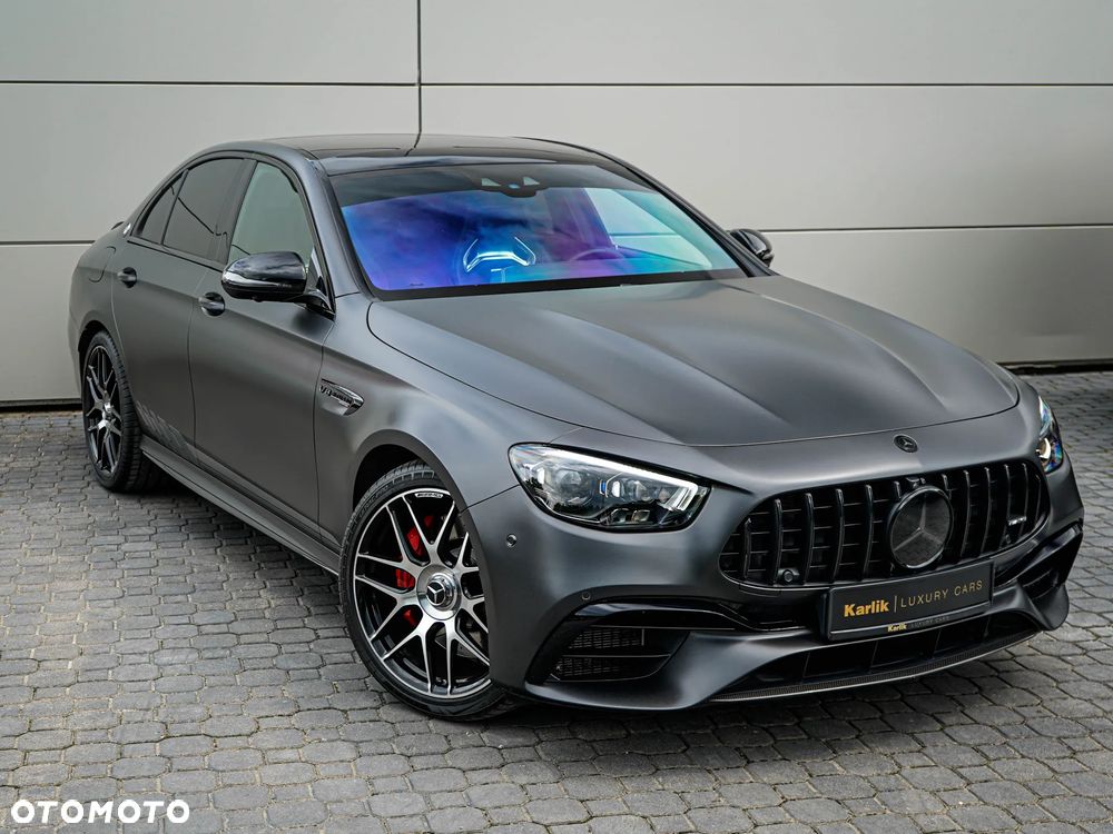 Mercedes-Benz Klasa E AMG 63 S 4Matic+ AMG Speedshift MCT-9G Final Edition - 3