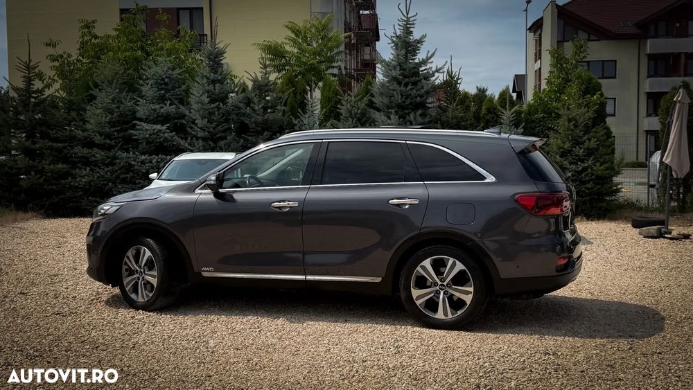 Kia Sorento 2.0 DSL 8AT 4x4 Cosmo - 10