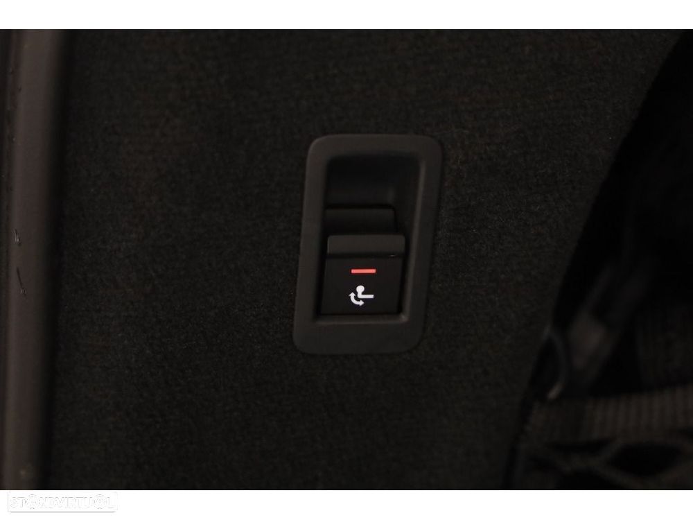 Audi A6 Avant 50 TFSIe quattro S tronic - 36