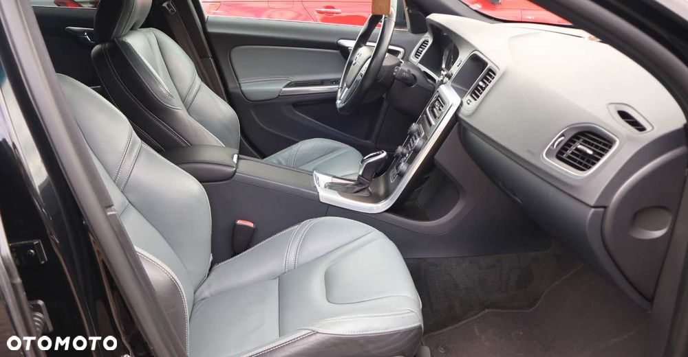 Volvo V60 - 17