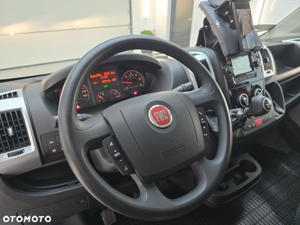 Fiat DUCATO 19Tyś km DOKA MAXI 7-OSOBOWY + 855Kg Ładownośc NAJLEPSZY SINIK 2,3 IVECO 140KM SALON PL STAN JAK NOWY NOWY NOWY 19Tyś km SERWIS ASO FIAT DO OSTATNIEGO Km KOŁA16 Cali KLIMA ELEKTRYKA WZMOCNIONE ZAWIESZENIE - 28