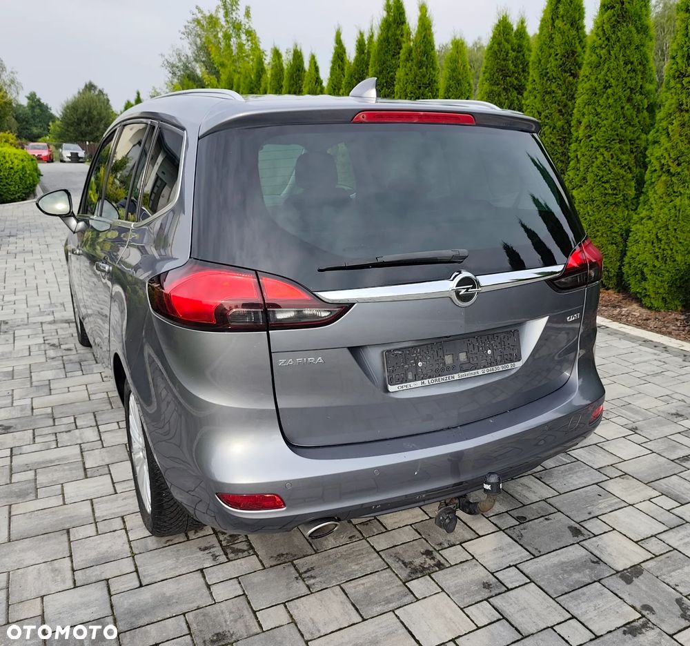 Opel Zafira - 12