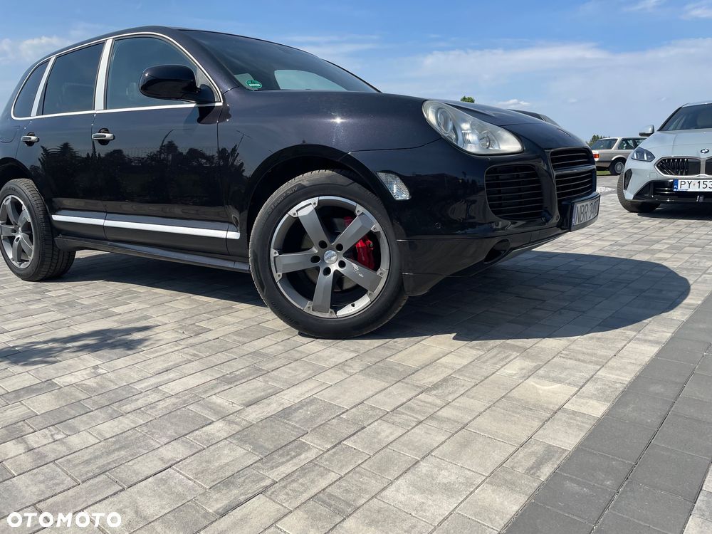 Porsche Cayenne - 25