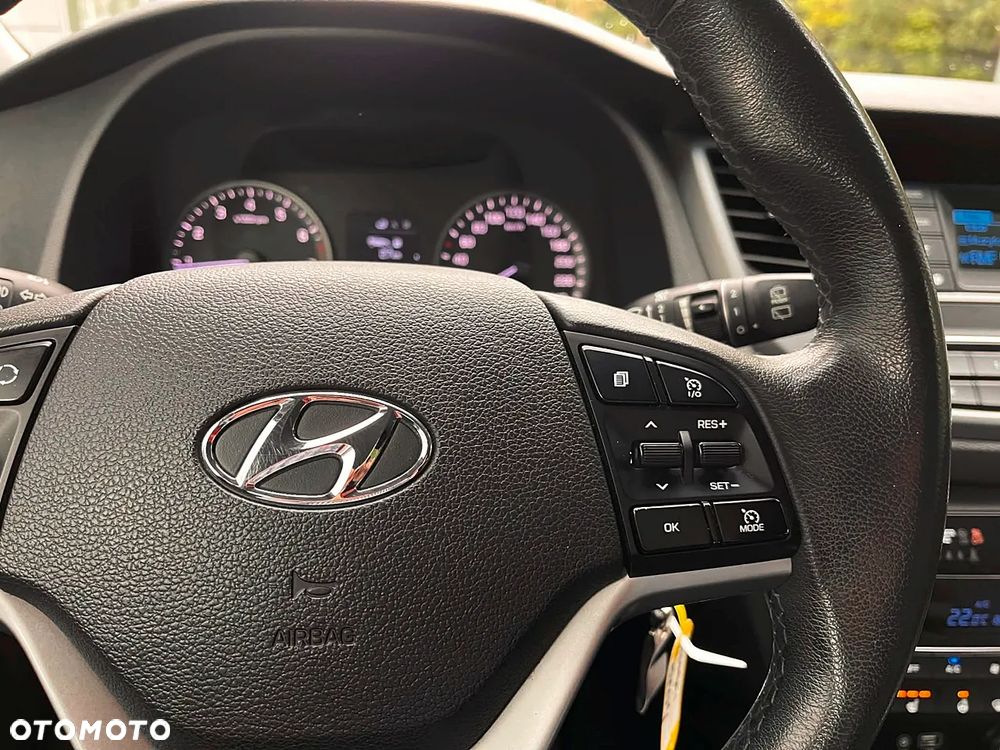 Hyundai Tucson 1.6 GDI BlueDrive Comfort 2WD - 21