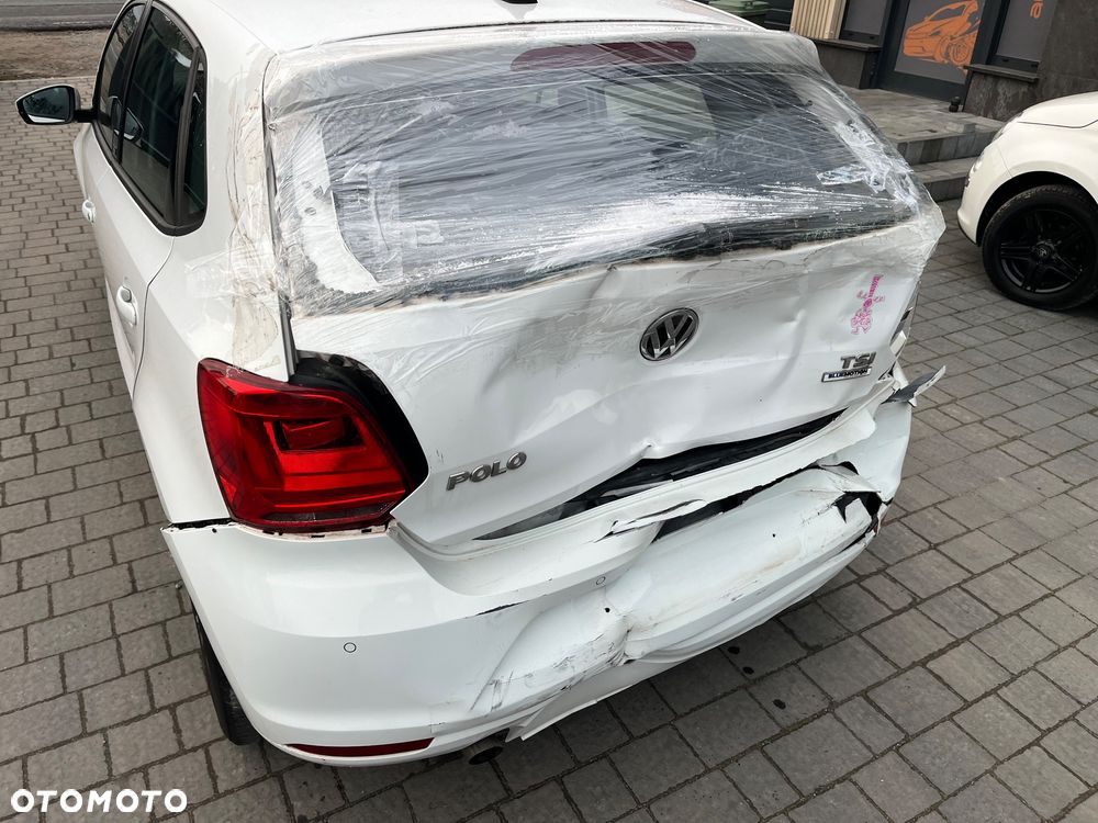 Volkswagen Polo 1.2 TSI MATCH - 12