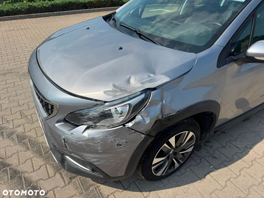 Peugeot 2008 PureTech 110 GPF Stop&Start EAT6 Allure - 20