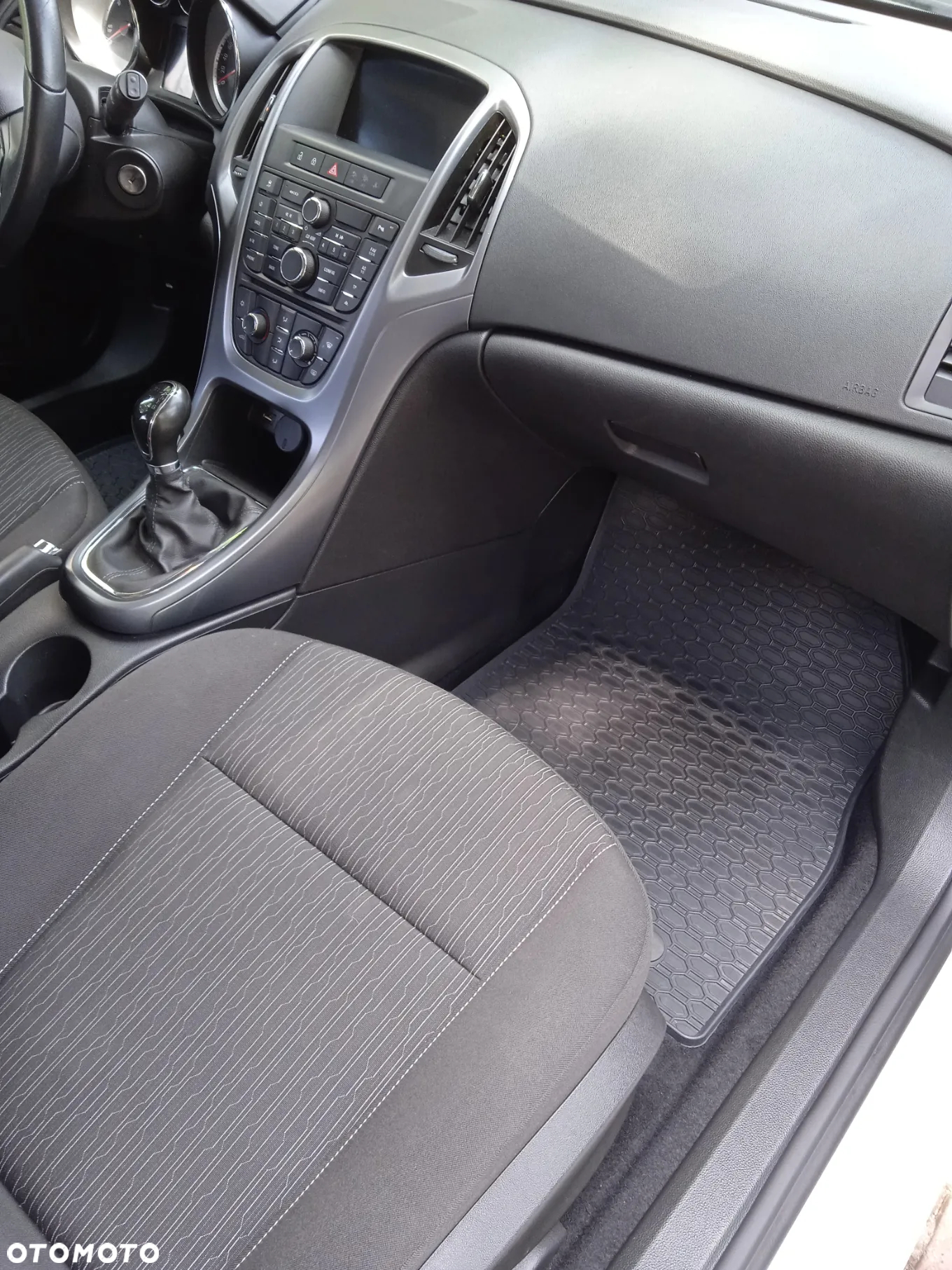 Opel Astra IV 1.6 CDTI Enjoy - 22