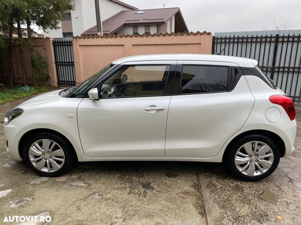 Suzuki Swift M-Hybrid 1.2 Passion - 2