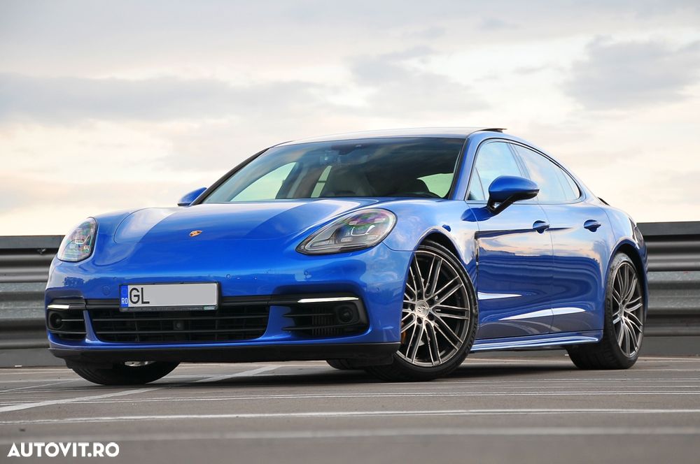 Porsche Panamera 4S Executive - 1