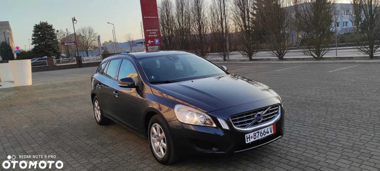 Volvo V60 2.0T Geartronic Powershift Kinetic - 24