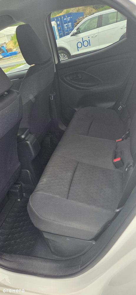 Toyota Yaris Hybrid 1.5 Comfort - 18