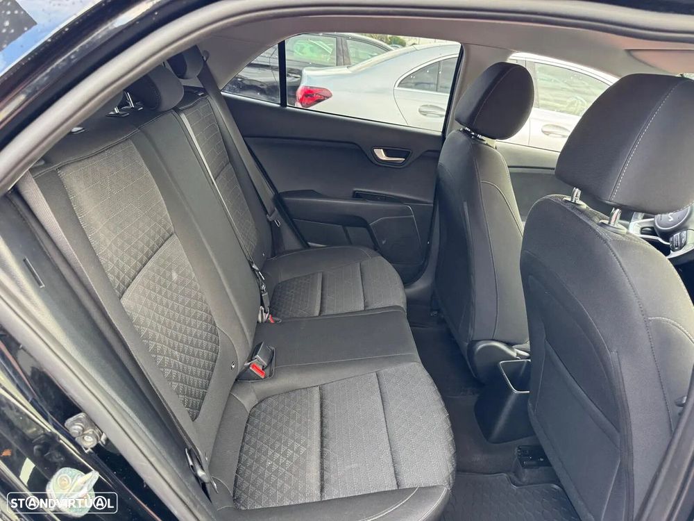 Kia Rio 1.2 CVVT Dynamic - 15