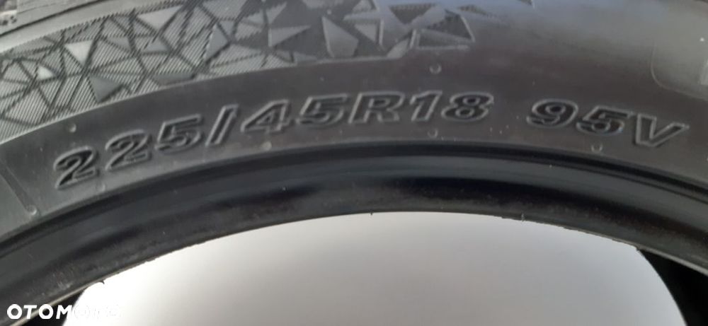 OPONY ZIMOWE NEXEN WINGUARD SPORT 2 255/45/18 - 6