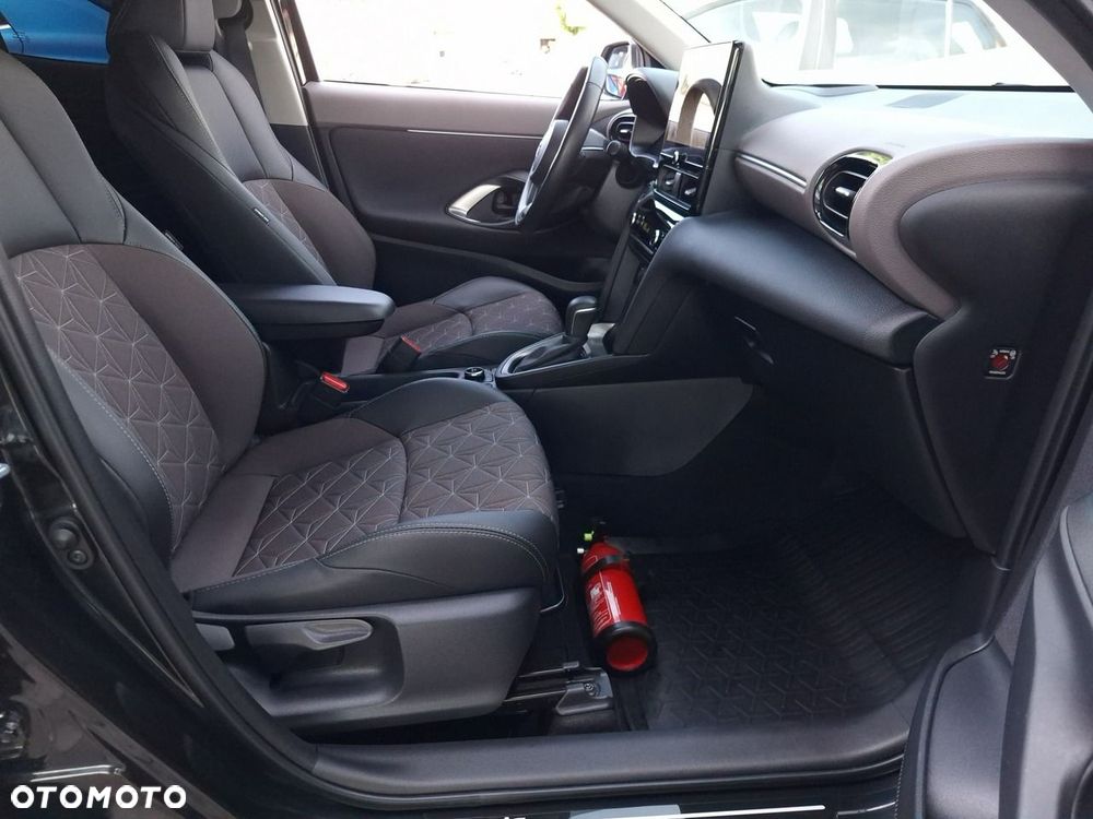 Toyota Yaris Cross Hybrid 1.5 Executive AWD - 23