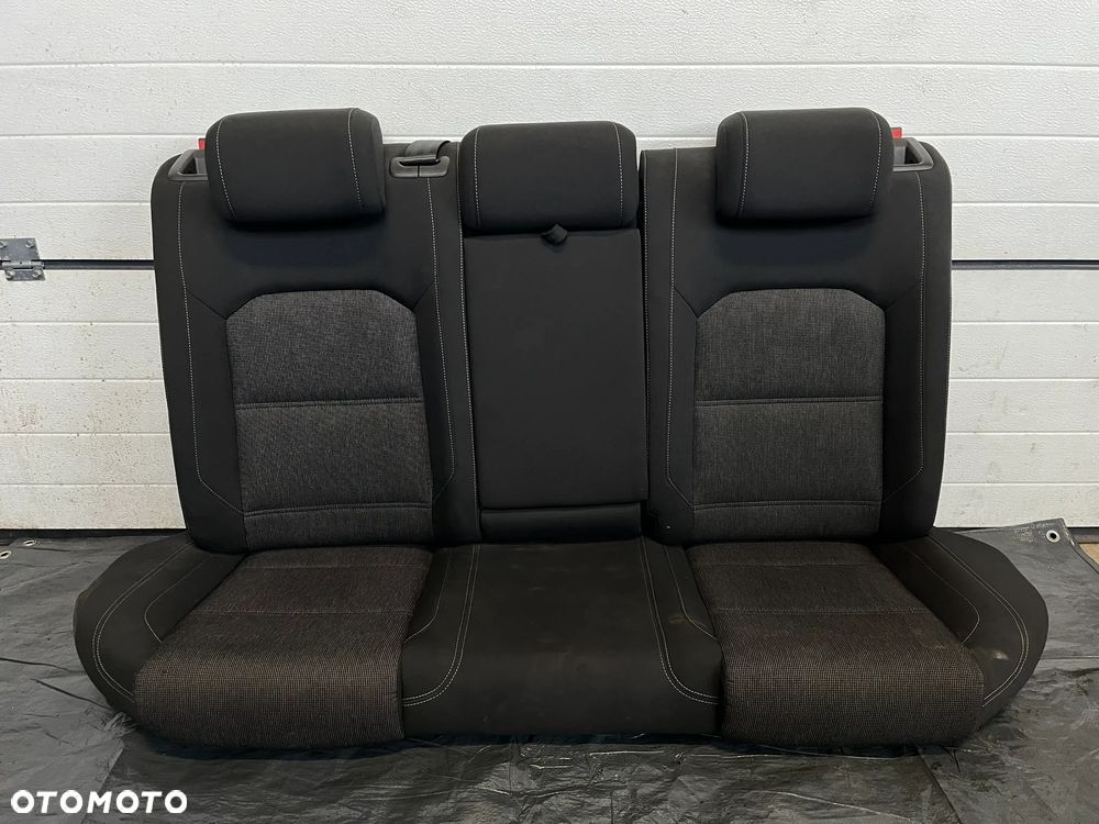 VW Passat B8 Fotele ergoComfort MASAŻ kanapa materiał materiałowe - 7