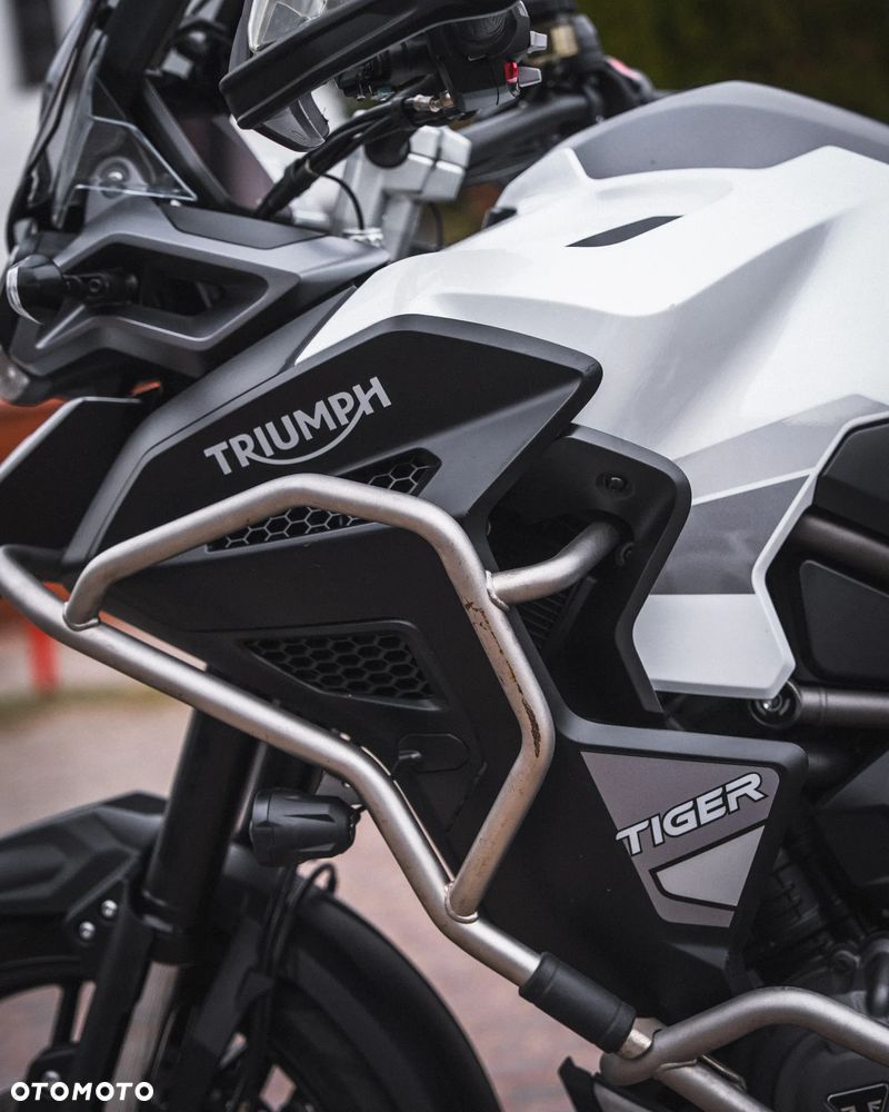 Triumph Tiger - 32