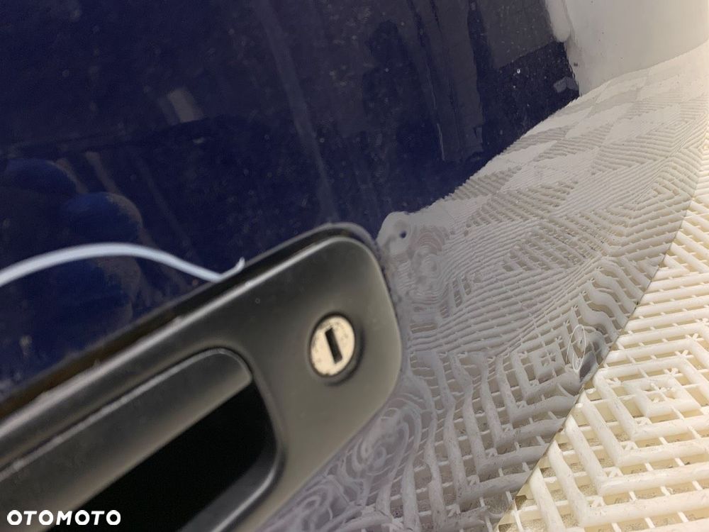 KLAPA TYŁ  VW TRANSPORTER V Autobus (7HB, 7HJ, 7EB, 7EJ) 2003 - 2015 2.5 TDI 96 kW [130 KM] olej - 9