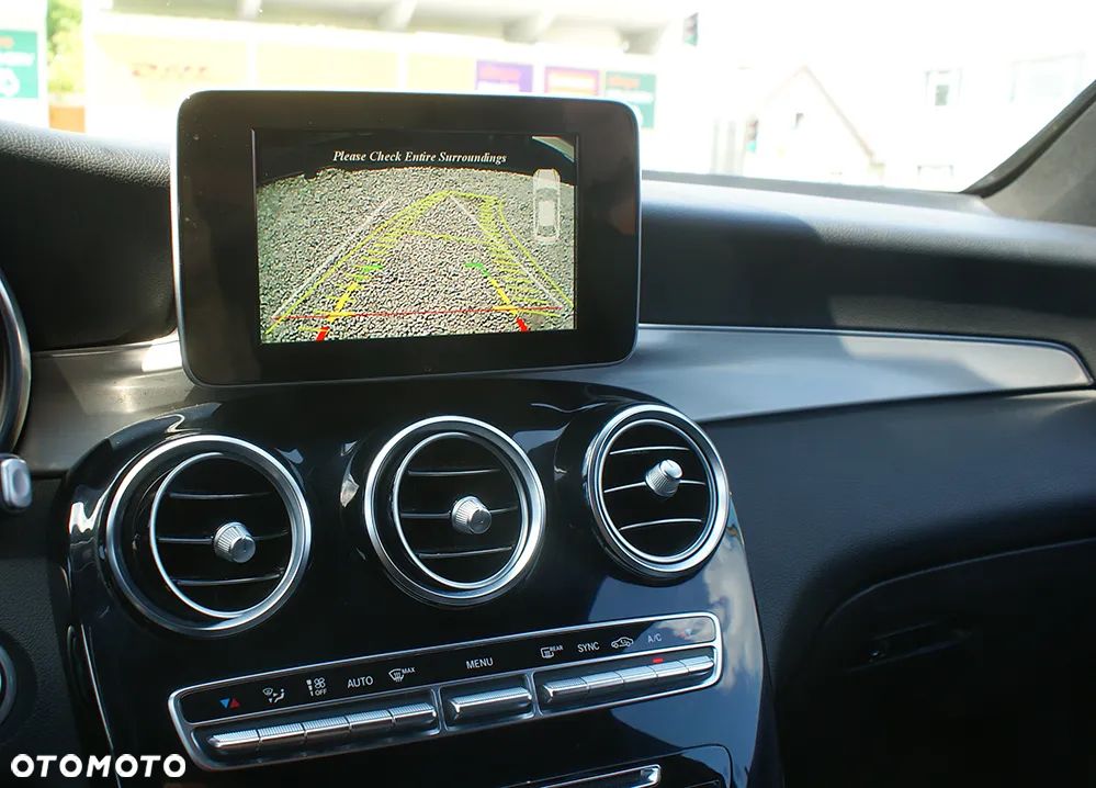Mercedes-Benz GLC 250 d 4Matic 9G-TRONIC Exclusive - 9