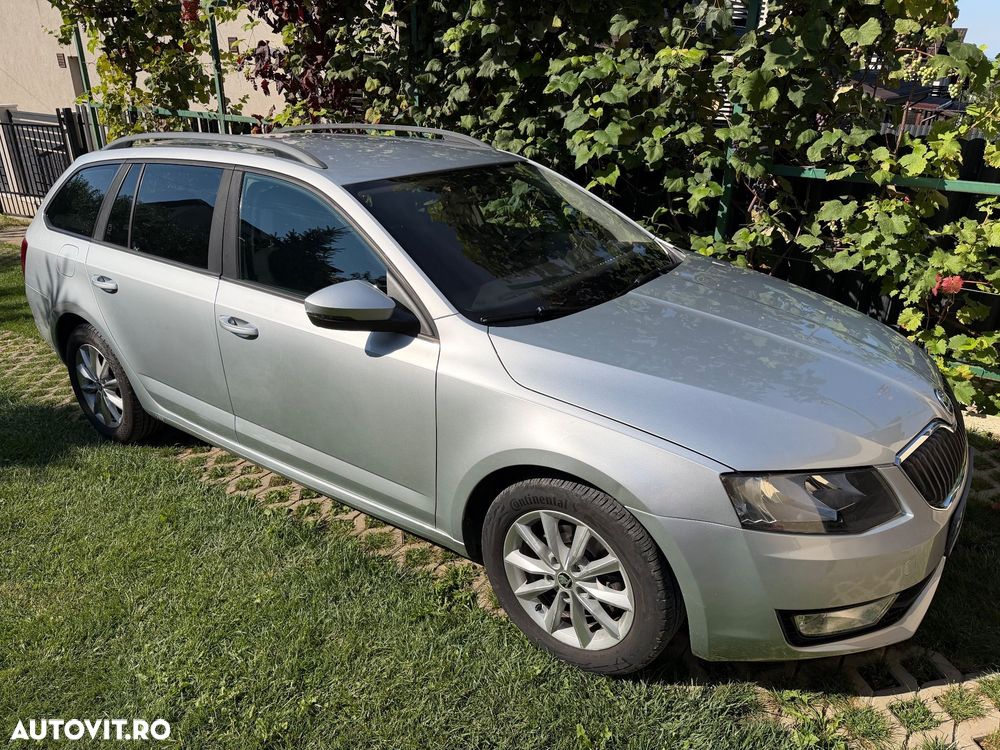 Skoda Octavia 1.6 TDI AMBITION DSG - 1