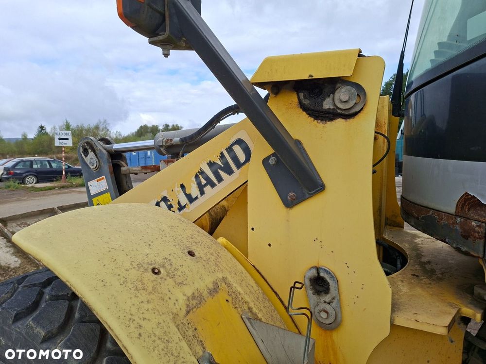 New Holland W 110 B 4X4 - 26