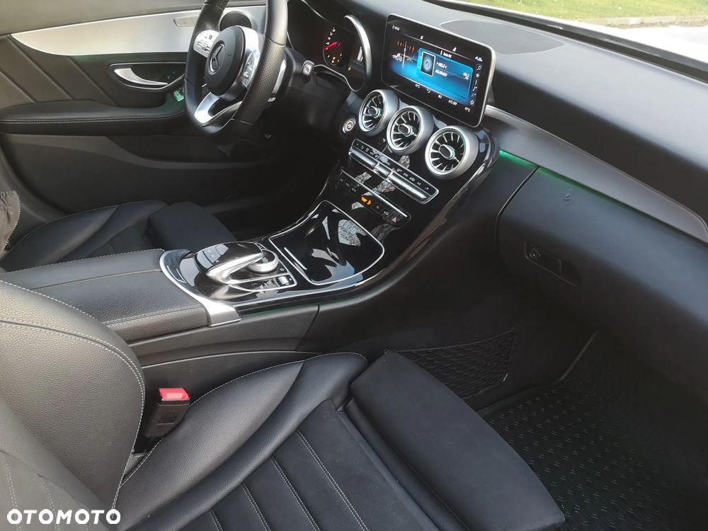 Mercedes-Benz Klasa C 180 9G-TRONIC - 21