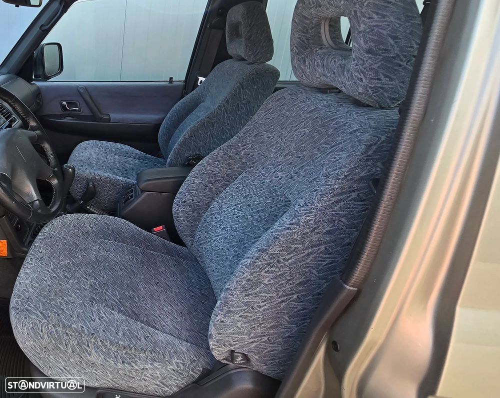 Mitsubishi Pajero 2.8 TD GLS ABS - 8