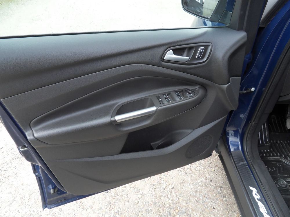 Ford Kuga 1.5 EcoBoost 2x4 Business Edition - 12